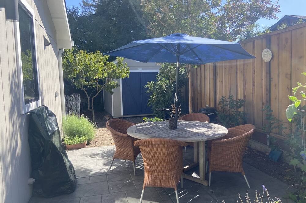 Photo of Outdoor in Palo Alto