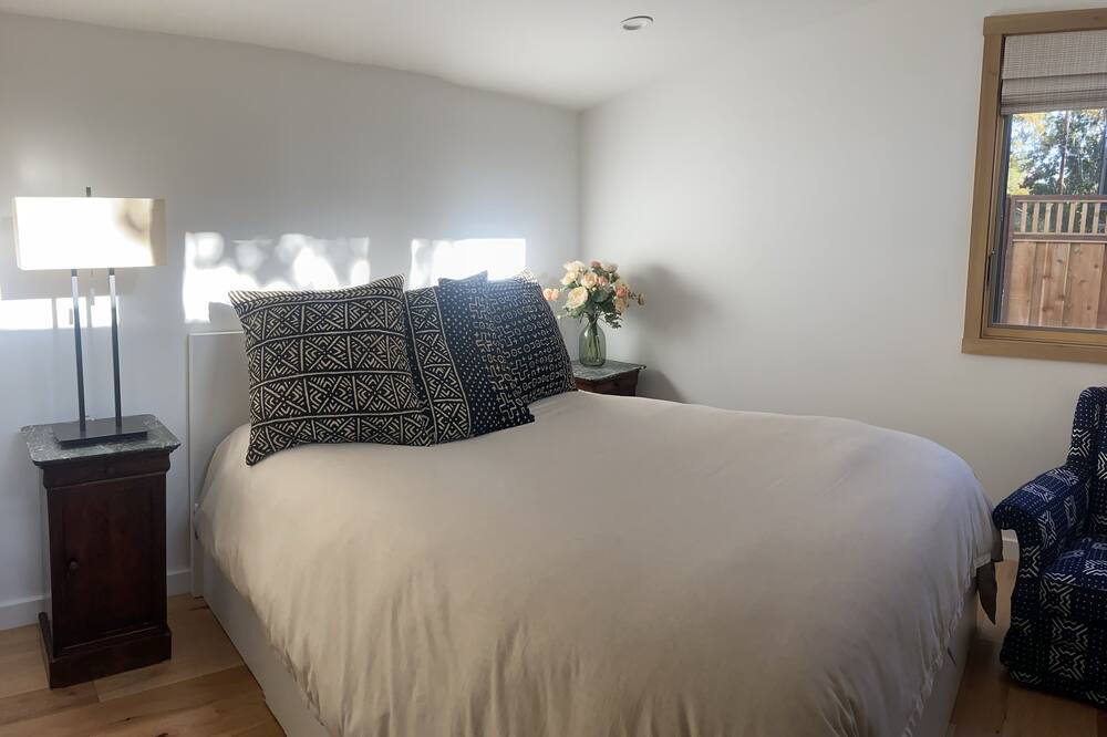 Photo of Bedroom in Palo Alto