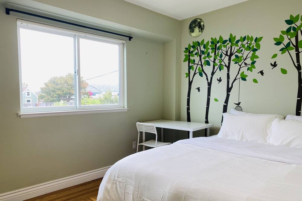 Photo of Bedroom in San Bruno