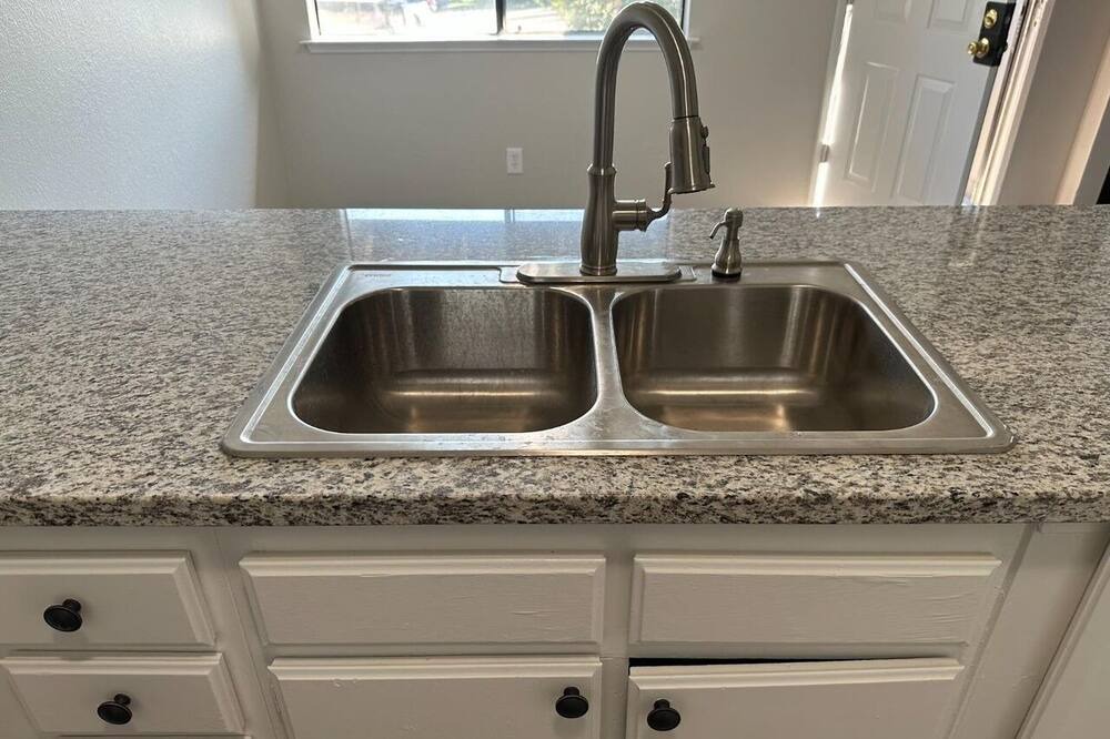 Photo of Kitchen in Roosevelt