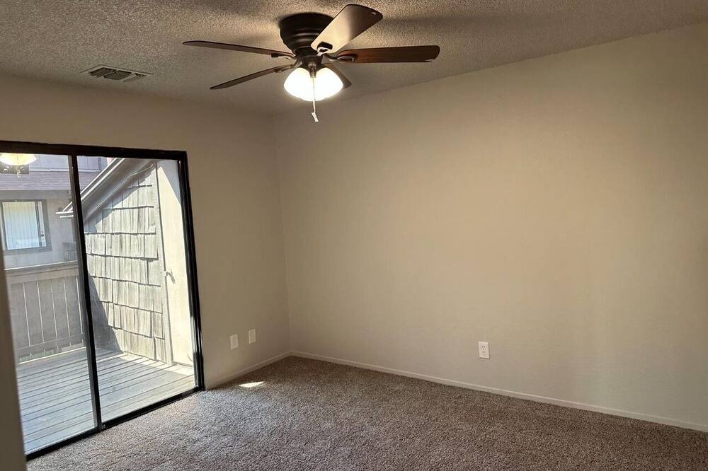 Photo of Others in Roosevelt