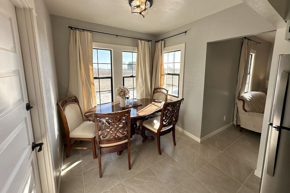 Photo of Bedroom in Visalia