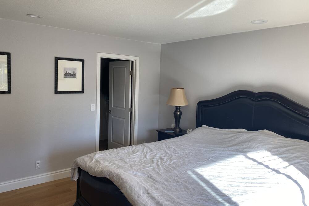 Photo of Bedroom in Lafayette