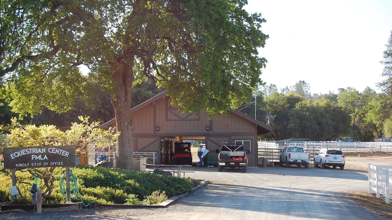 Photo of Outdoor in Groveland