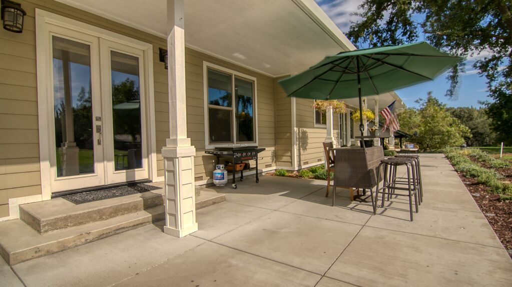 Photo of Patio Balcony in Groveland