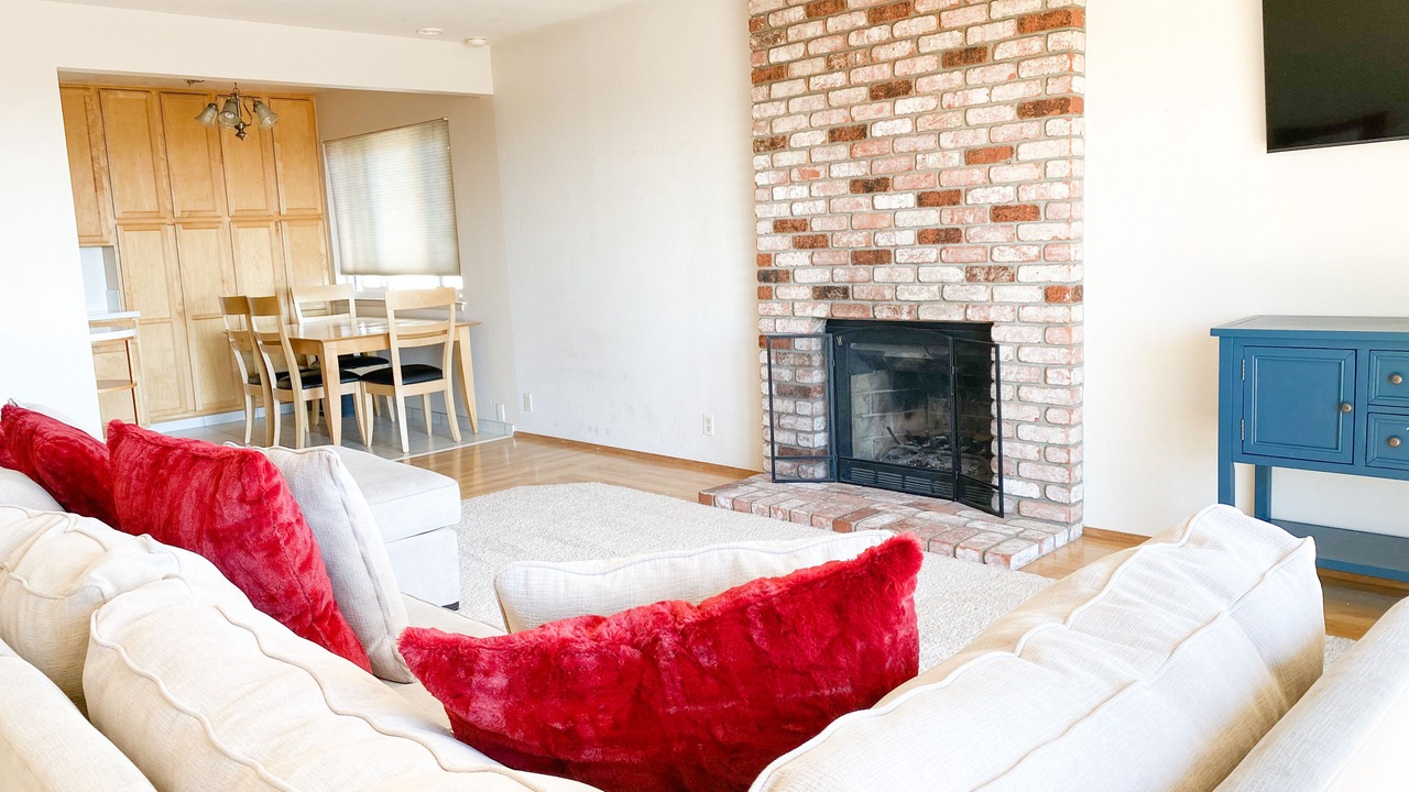 Photo of Livingroom in San Leandro