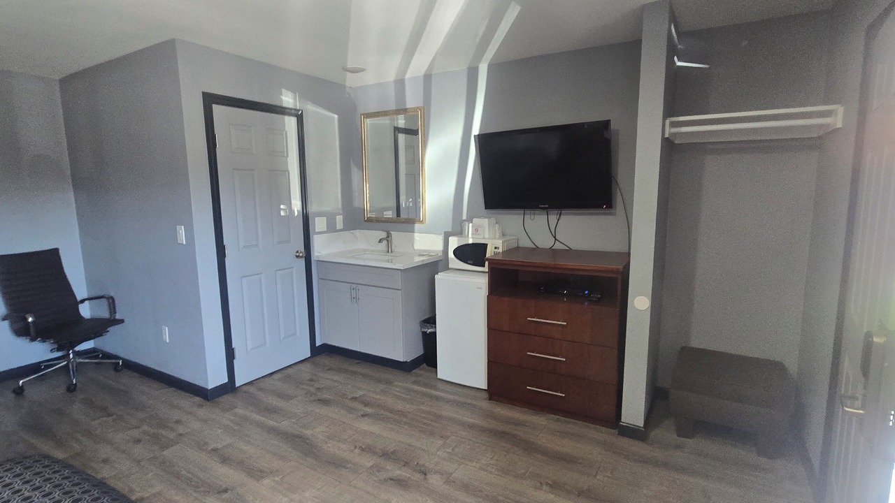 Photo of Bedroom in Lodi