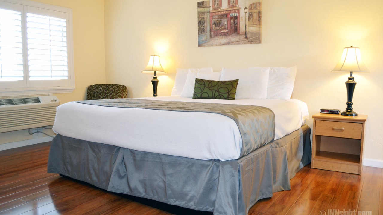 Photo of Bedroom in Heritage District