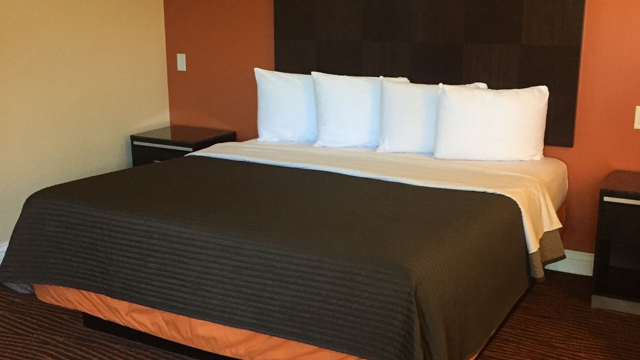 Photo of Bedroom in Downtown San Jose