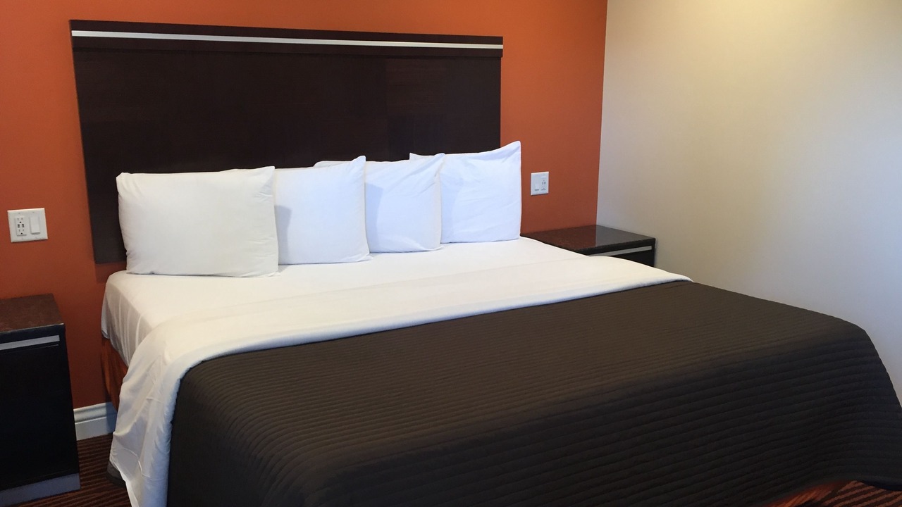 Photo of Bedroom in Downtown San Jose