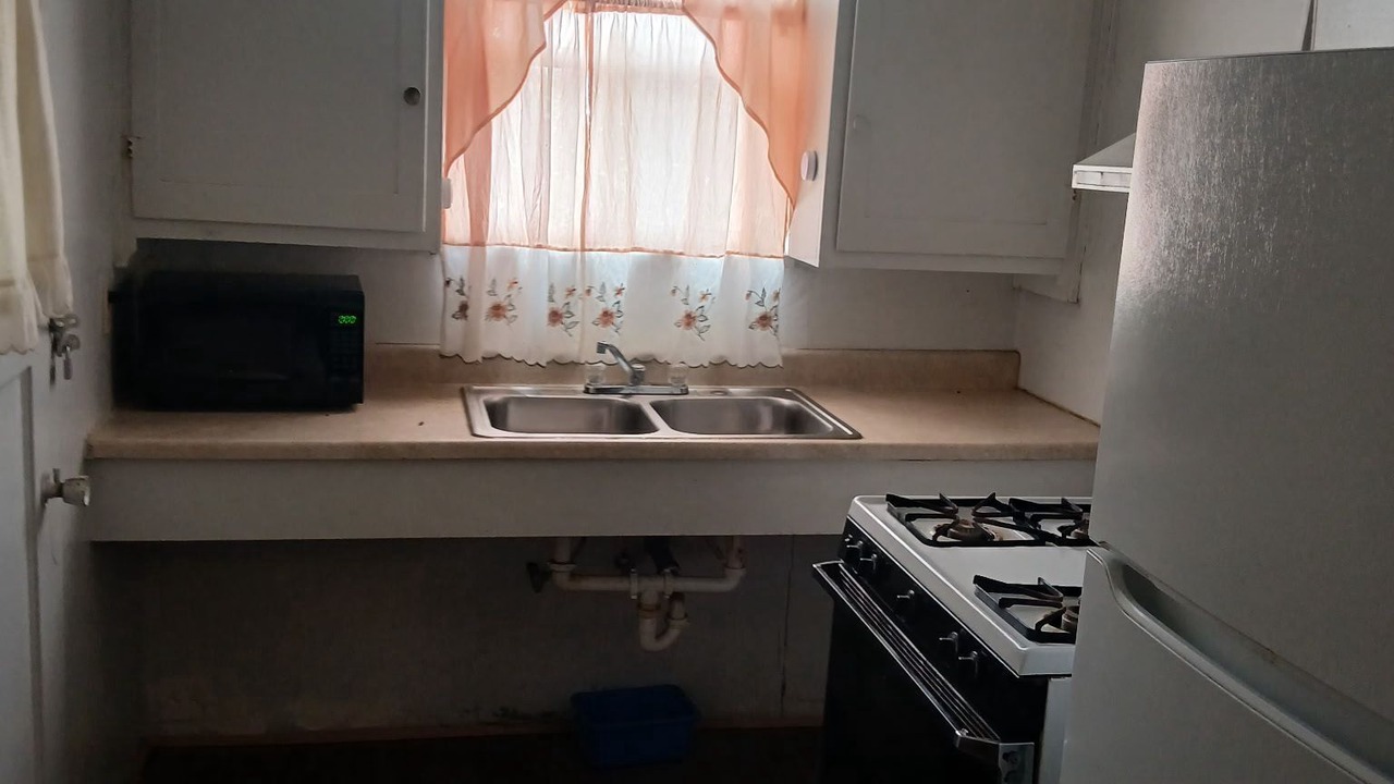 Photo of Kitchen in Coalinga