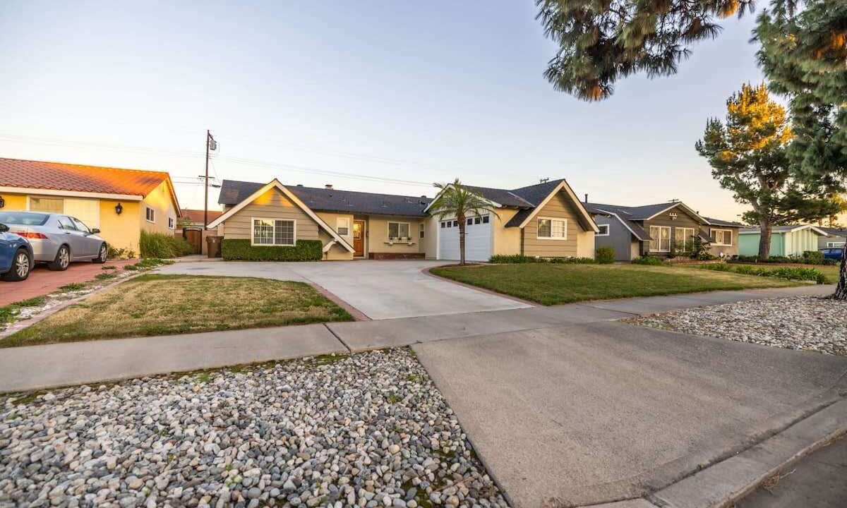Photo of Others in Northwest Anaheim