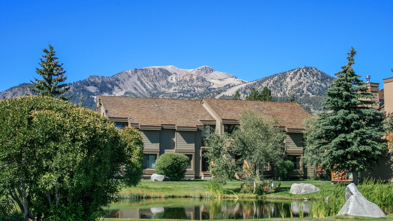 Photo of Outdoor in Mammoth Lakes