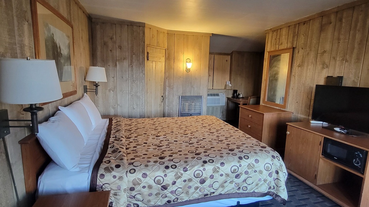 Photo of Bedroom in Bishop