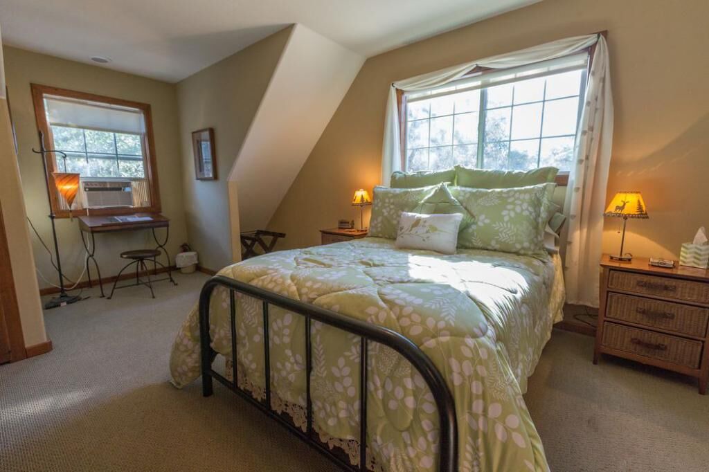 Photo of Bedroom in Ahwahnee