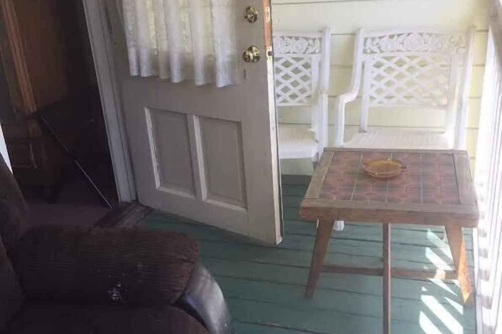 Photo of Patio Balcony in Jamestown