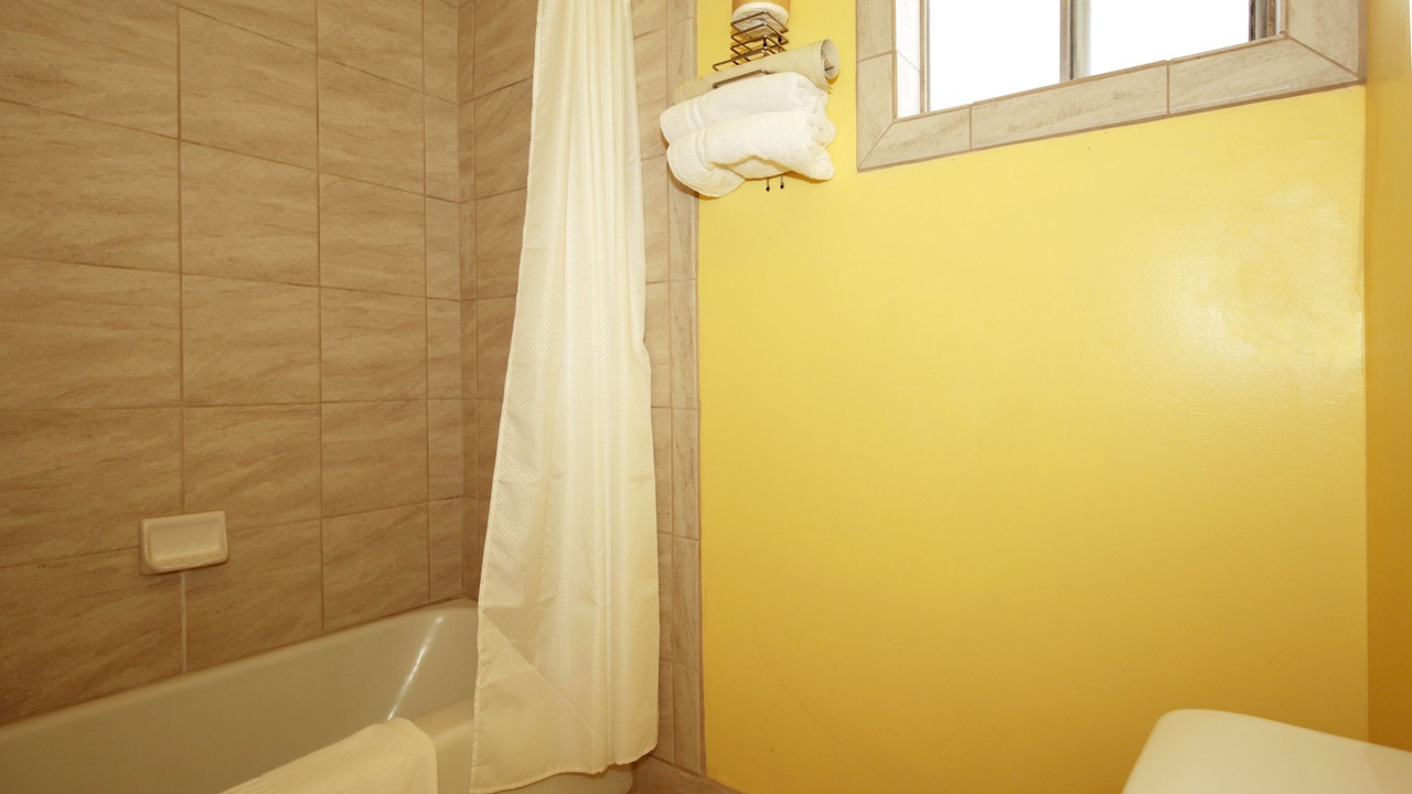 Photo of Bathroom in Winnemucca