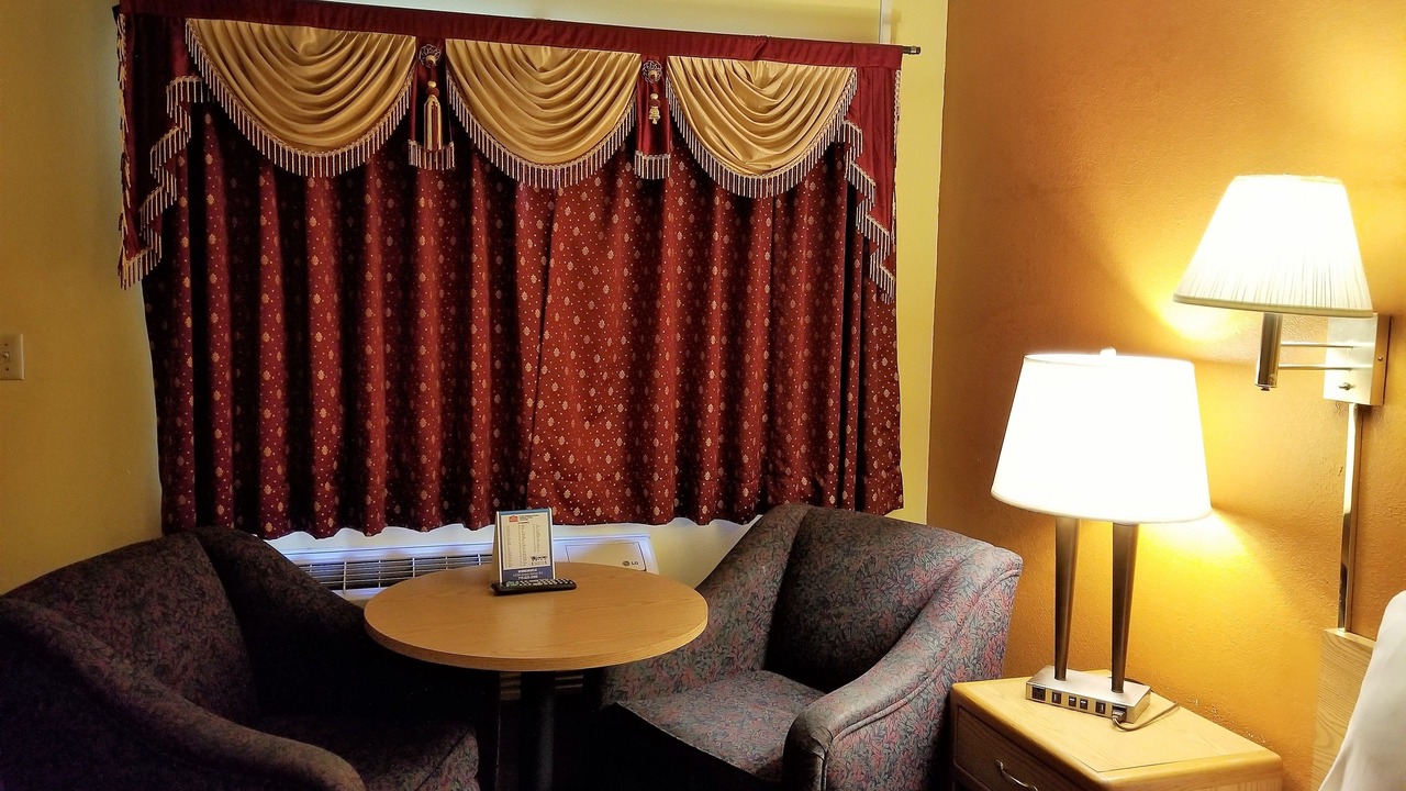 Photo of Bedroom in Winnemucca