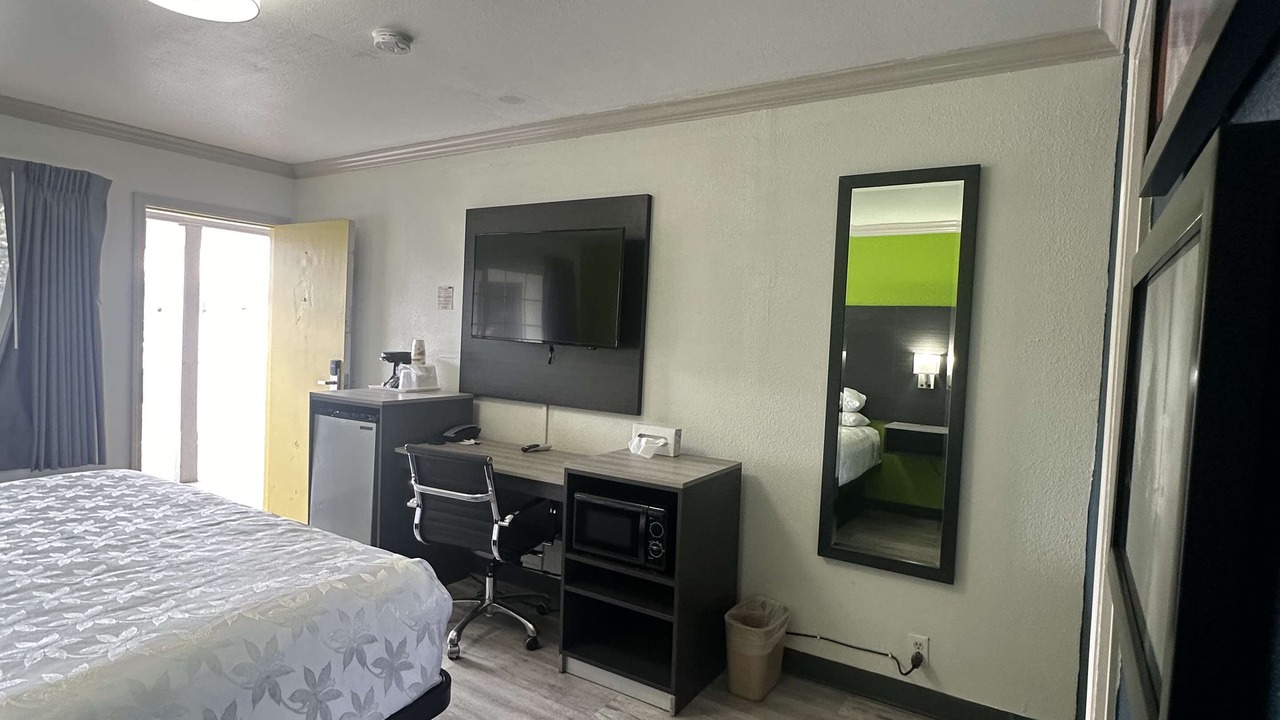 Photo of Bedroom in Winnemucca