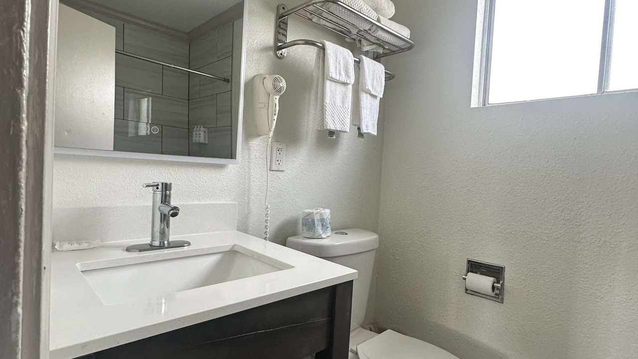 Photo of Bathroom in Winnemucca