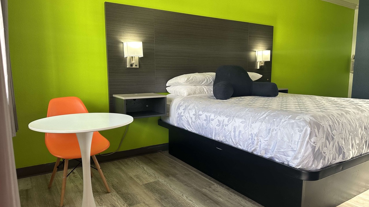 Photo of Bedroom in Winnemucca