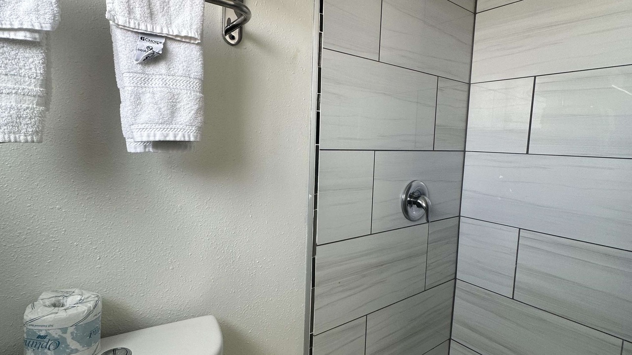 Photo of Bathroom in Winnemucca