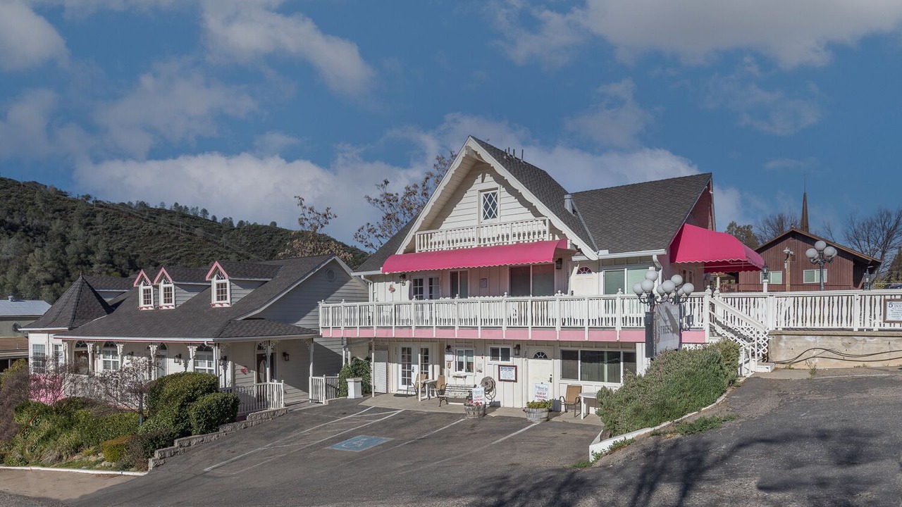 Photo of Outdoor in Mariposa