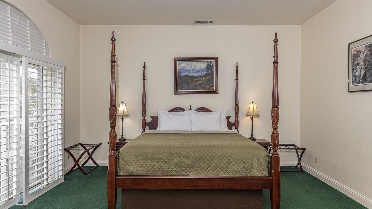 Photo of Bedroom in Mariposa