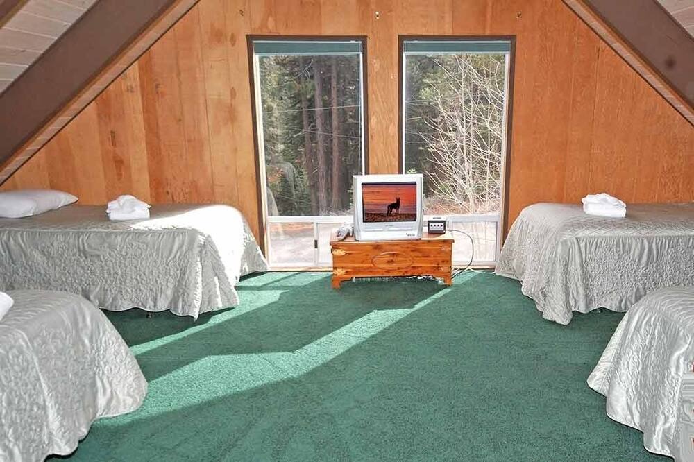 Photo of Bedroom in North Upper Truckee