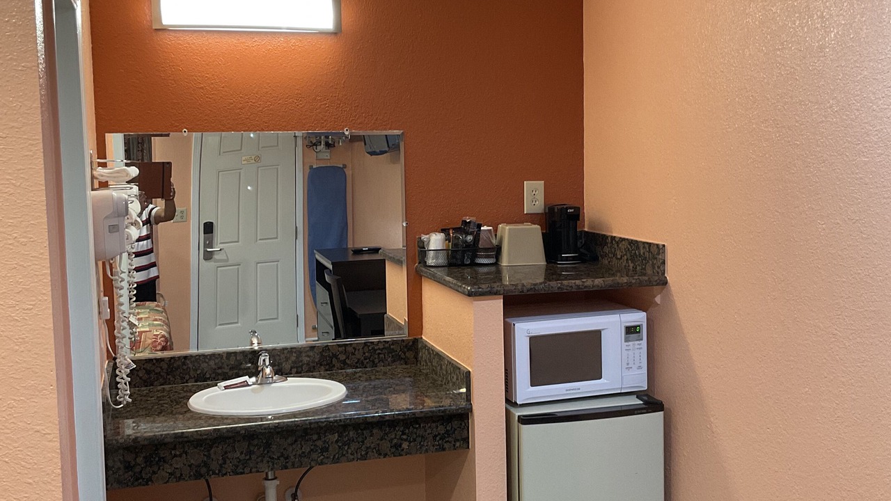 Photo of Bedroom in Old Mountain View