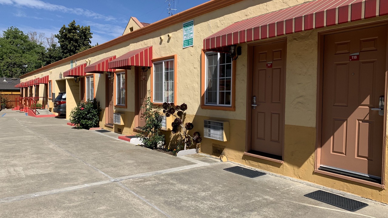 Photo of Outdoor in Old Mountain View