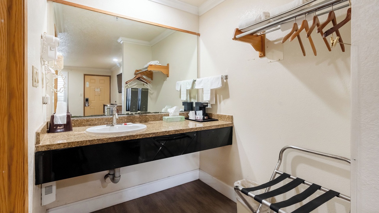Photo of Bathroom in Corcoran