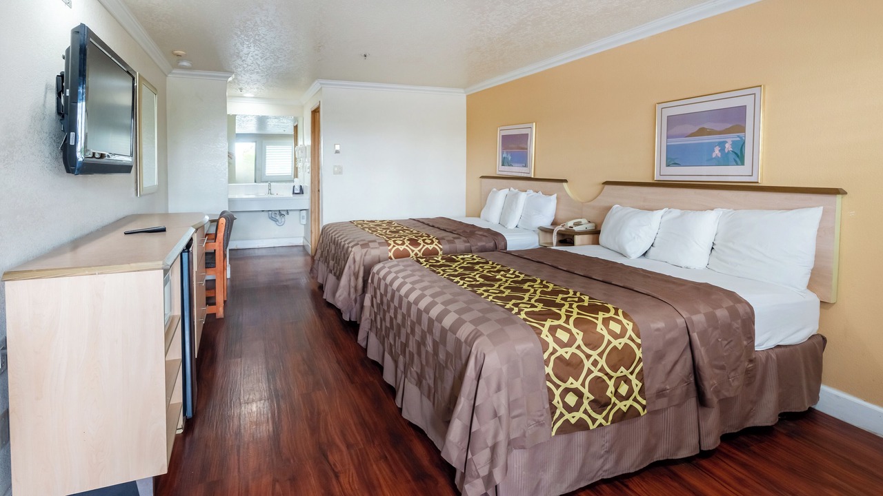 Photo of Bedroom in Corcoran