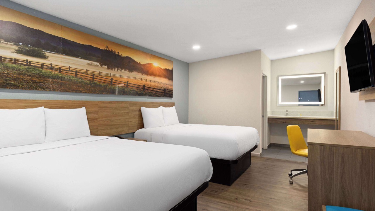 Photo of Bedroom in Bakersfield