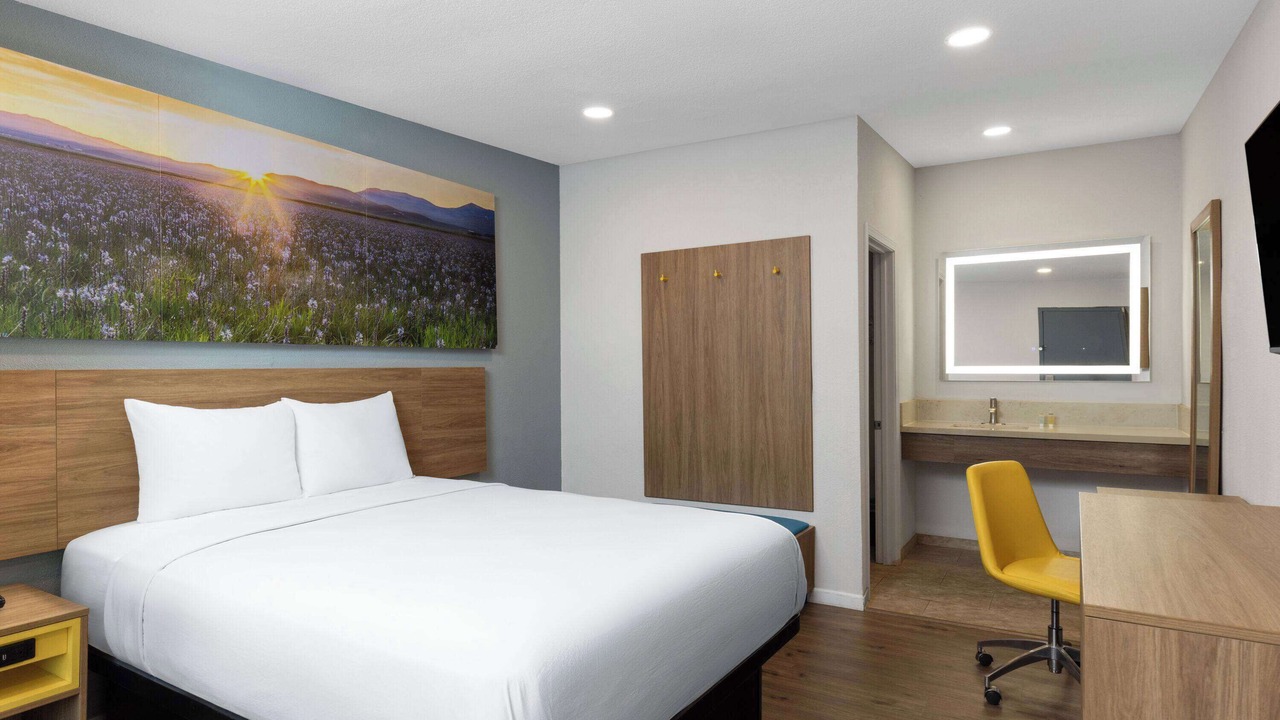 Photo of Bedroom in Bakersfield