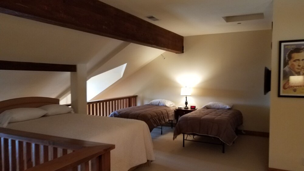Photo of Bedroom in Mammoth Lakes