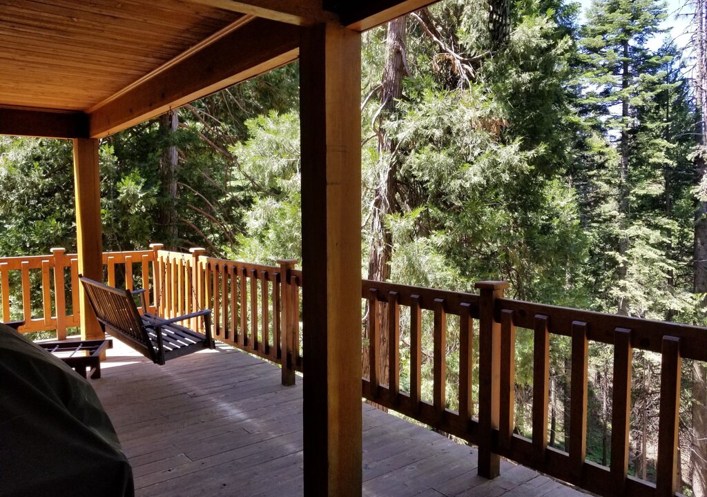 Photo of Patio Balcony in Strawberry