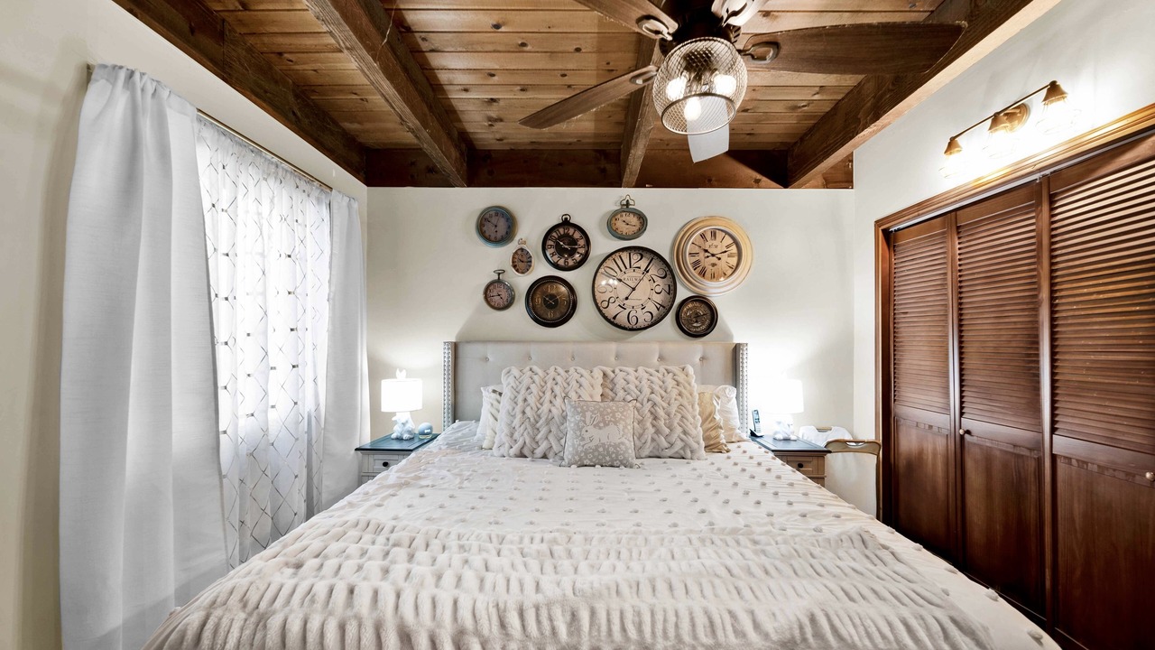 Photo of Bedroom in Lakehead