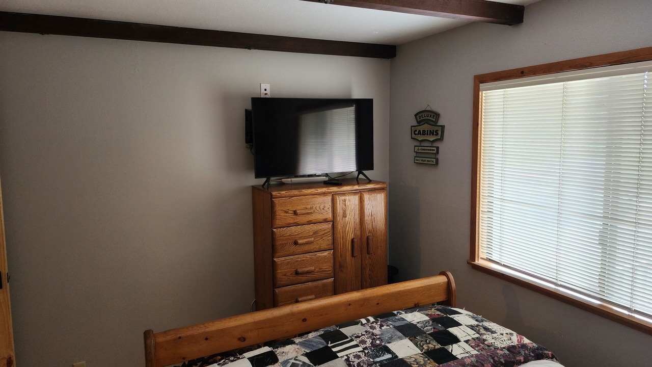 Photo of Bedroom in Bass Lake