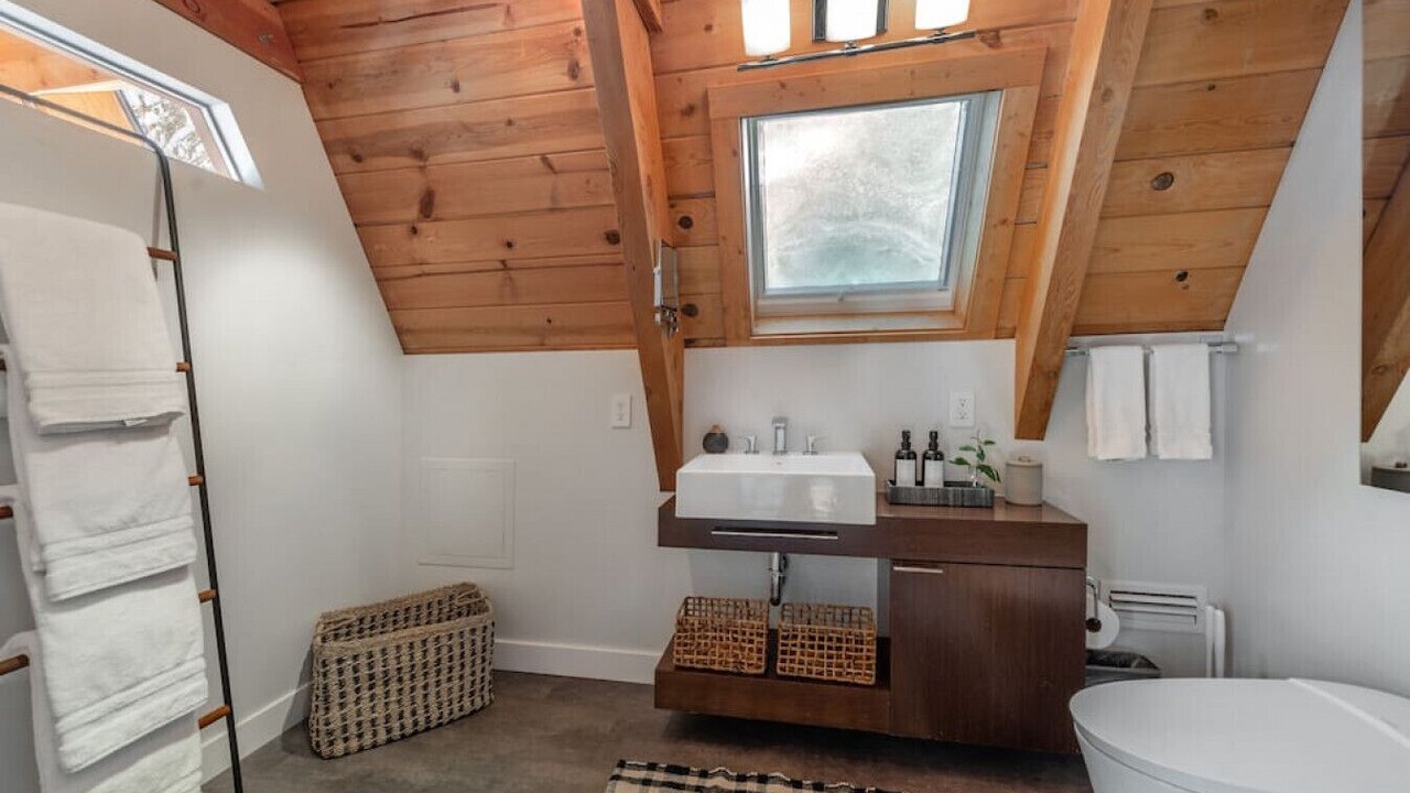 Photo of Bathroom in Tahoe City