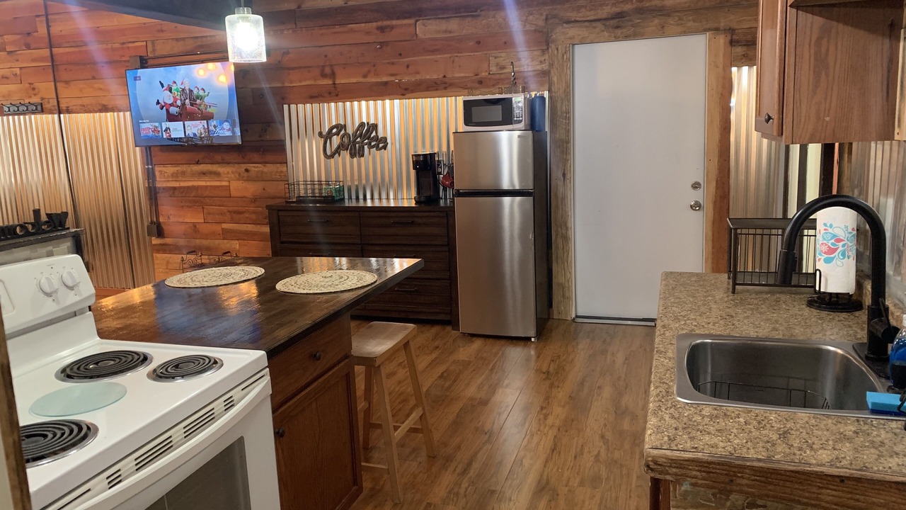Photo of Kitchen in Ridgecrest