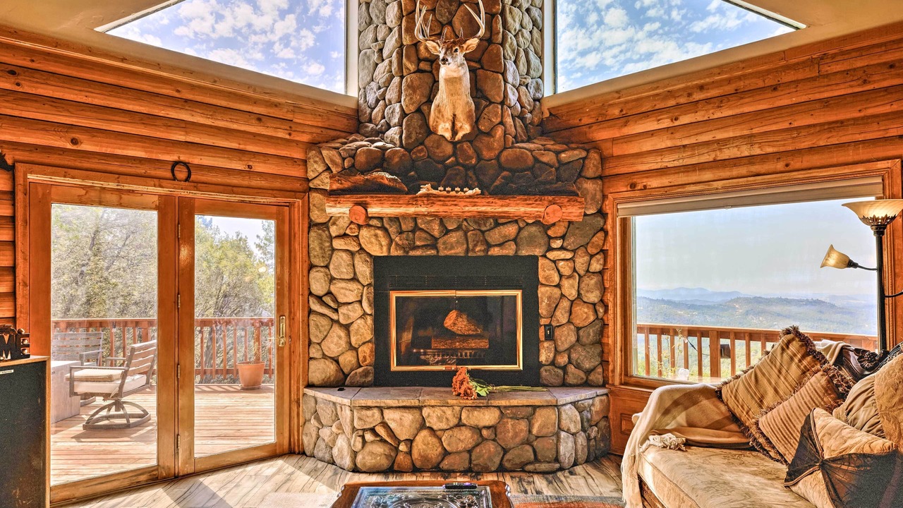 Photo of Bedroom in Phoenix Lake-Cedar Ridge