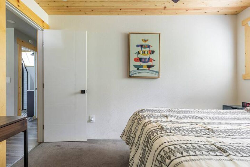 Photo of Bedroom in Strawberry