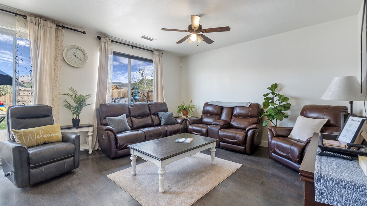 Photo of Livingroom in Reno