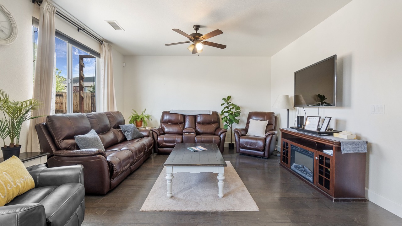 Photo of Livingroom in Reno