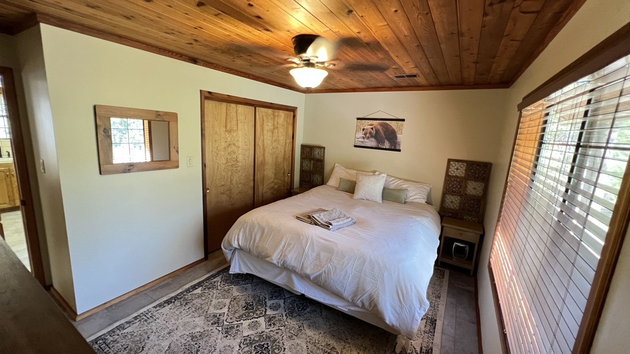 Photo of Bedroom in Ponderosa
