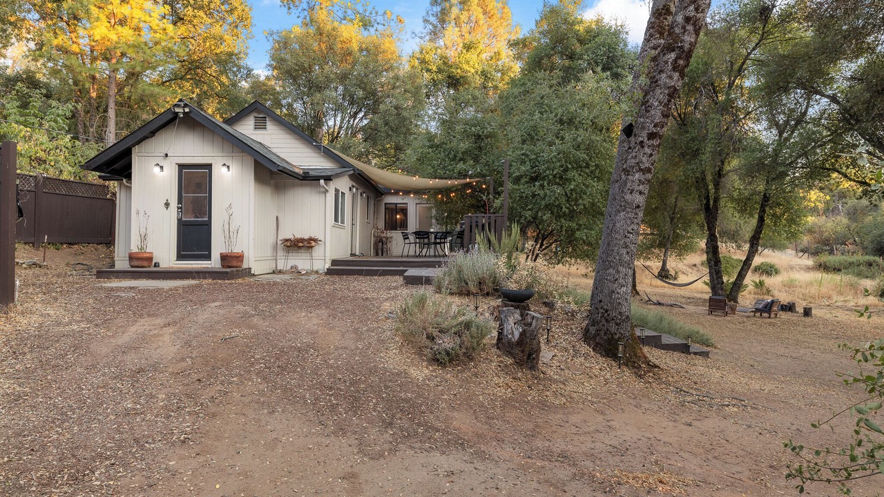 Photo of Outdoor in Oakhurst
