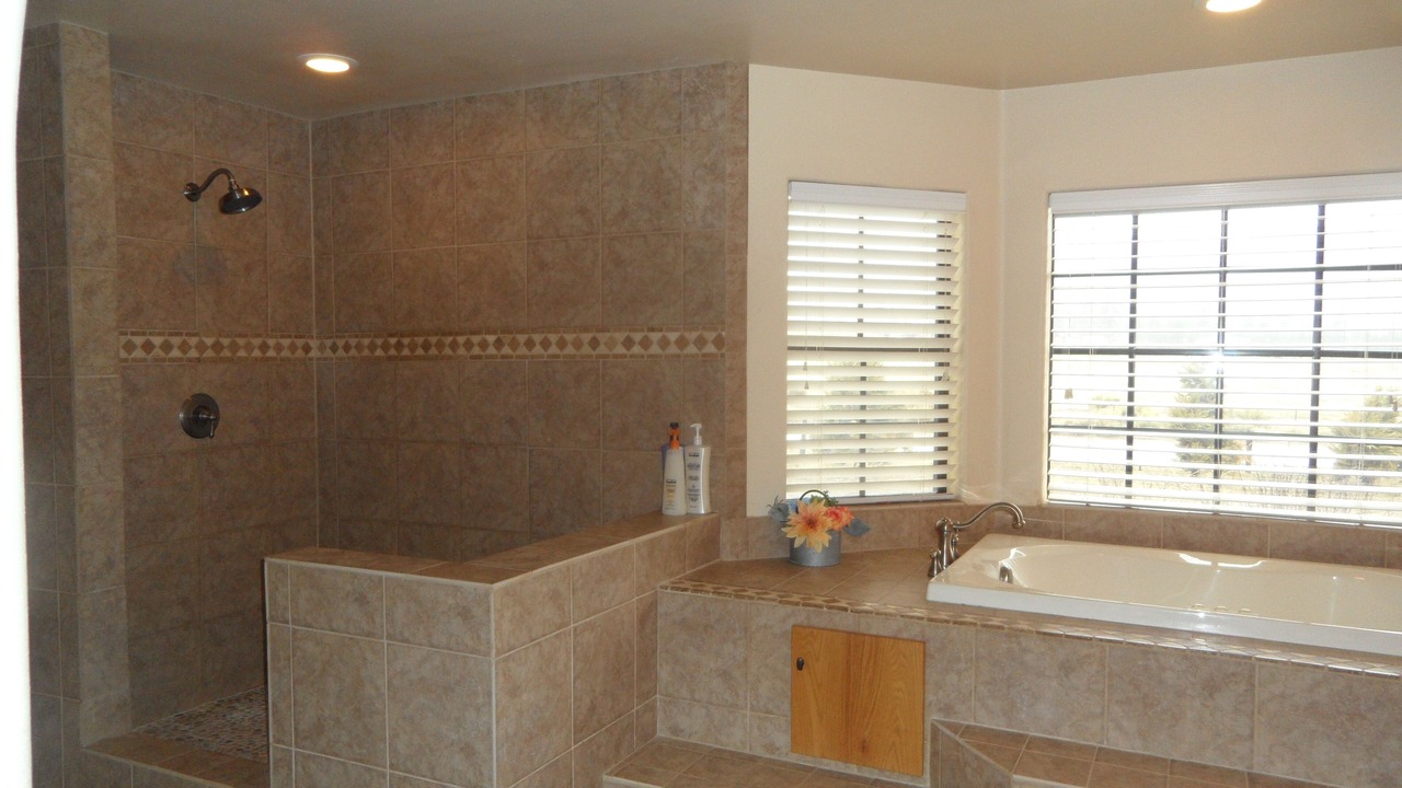 Photo of Bathroom in Frazier Park