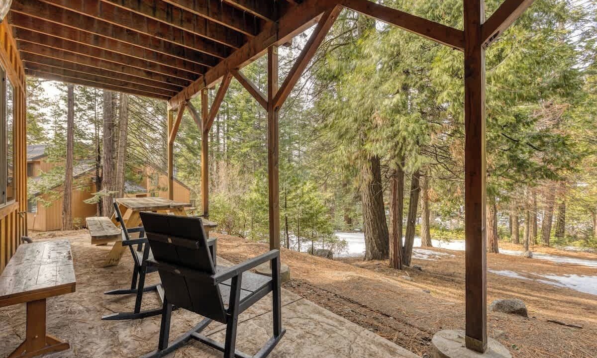 Photo of Others in Shaver Lake