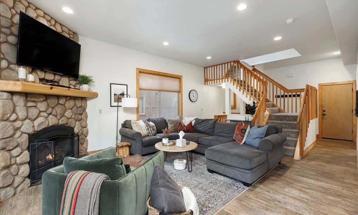 Photo of Bedroom in Shaver Lake